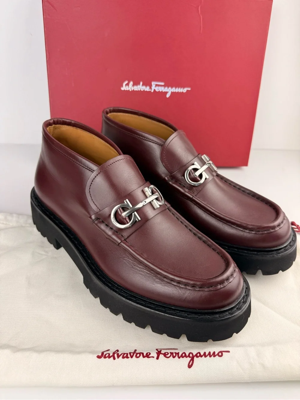Salvatore Ferragamo Men’s Geffer 2 Gancini Leather Lug Sole Ankle Loafers 9.5M